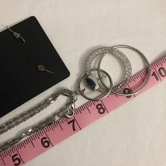 Silver Tone Circle Pendant Necklace & Earring Set - Picture 5 of 7